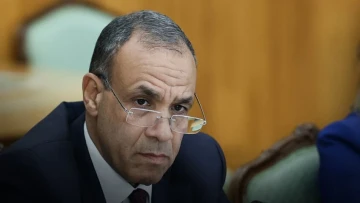 مصر.. تسريب فيديو خطير لوزير ا...