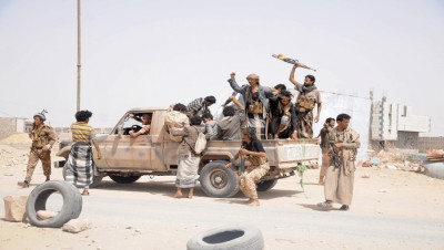 السعودية تصد هجوما حوثيا بالصواريخ والطائرات على أراضيها