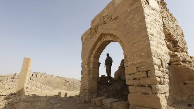 وجهتها لبنان وإيران.. الحوثيون ينهبون آلاف القطع والمخطوطات الأثرية ويصدرونها