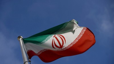 إيران تتوعد بـ "رد قوي" على أي عملية تستهدفها