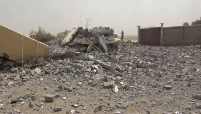 "الحوثيون" يفجرون مدرسة ابتدائية في الحديدة