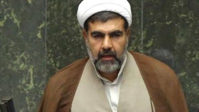 مسؤول إيراني يحلل قتل المحتجين في إيران!