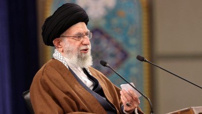 إيران تصعّد: لن نتخلى عن قوتنا الدفاعية