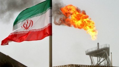 إيران ترفع معدلات تصديرها للنفط مستغلة الغزو الروسي لأوكرانيا