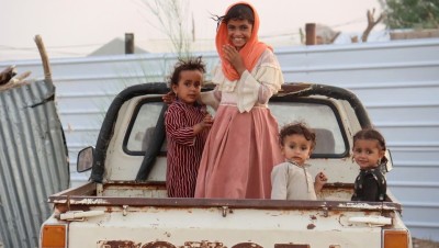 تقرير حقوقي يرصد 35 ألف انتهاك ضد الأطفال في اليمن