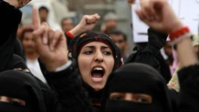 منظمة حقوقية تسلط الضوء على انتهاكات الحوثيين بحق المعتقلات