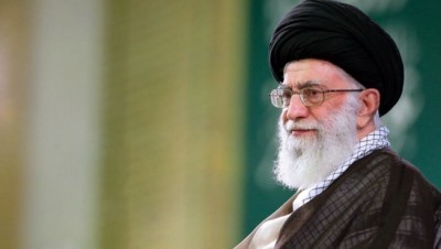 "خـامنـئي": لن نتفاوض مع أمريكا