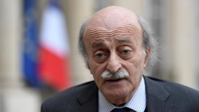 "جنبلاط" يحذر من غرق لبنان ويشيد بتصريحات "الراعي"