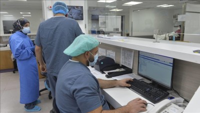 "لقـاح كـورونـا" في لبنان.. هل يخضع توزيعه لاعتبارات طائفية وسياسية؟