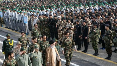 ممثل مرشد إيران: الكثير من عناصر "الباسيج" كانوا "أوباشا"