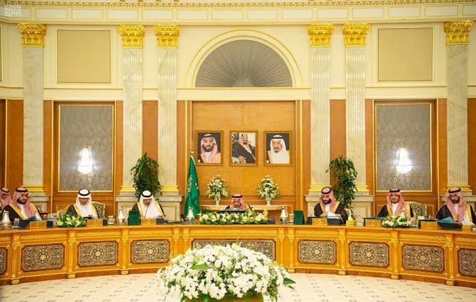 دعوة سعودية لإيران لتفادي التصعيد