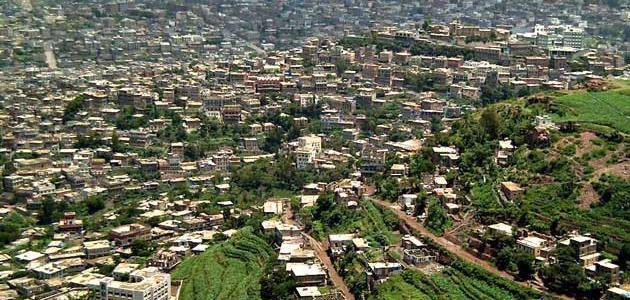 اليمن.. حوثي يهشم رأس طفلة ويـقتـلها بعد محاولته اغتصابها (صورة)