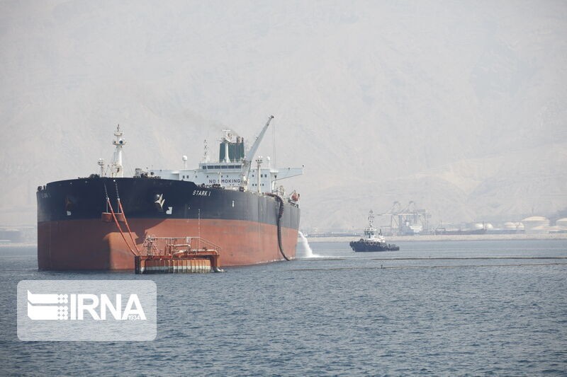 إندونيسيا تفرج عن ناقلة نفط إيرانية محتجزة