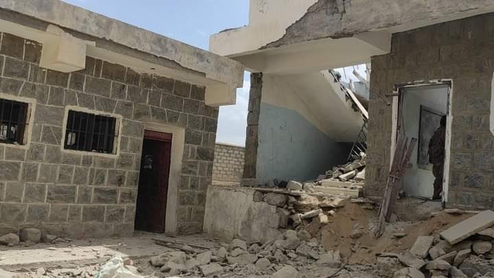 "الحوثيون" يعايدون أهالي مأرب بصاروخ باليستي إيراني