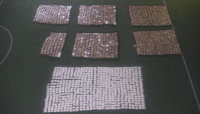 لبنان.. إحباط تهريب مليوني حبة كبتاغون وطنين حشيش (فيديو)