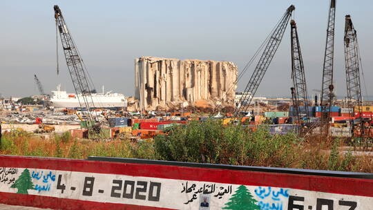 رسالة لوزير الخارجية الأمريكي تحذر من استغلال إيران وروسيا للأزمة اللبنانية