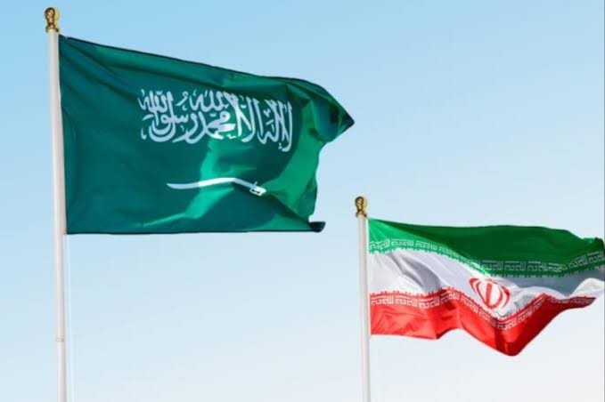 إيران تنفي زيارة وفد سعودي إلى طهران وتعلق على مفاوضات بغداد