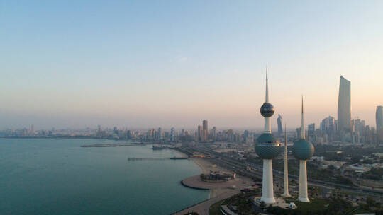 مسؤول كويتي يوضح طبيعة قرار بلاده وقف منح التأشيرات لمواطني لبنان