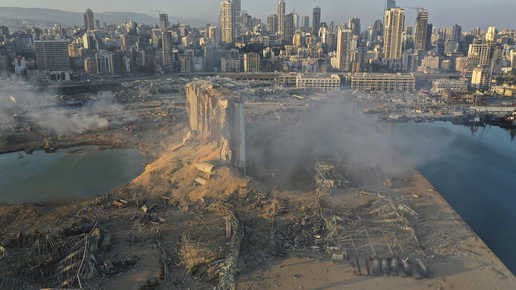"وليد جنبلاط" مهاجما "حزب الله": أوصلتم اللبنانيين إلى الفقر وجوعتم الجيش