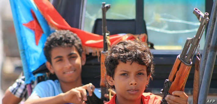 الحوثيون يحولون ستاد ذمار الرياضي لمعسكر تدريب