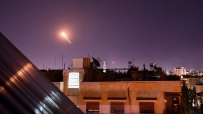 "صاروخ ديمونا".. انزلاق من سوريا أم رسالة إيرانية لإسرائيل