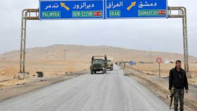 "الحرس الثوري الإيراني" يرفض إزالة حواجزه على طريق البوكمال - ديرالزور