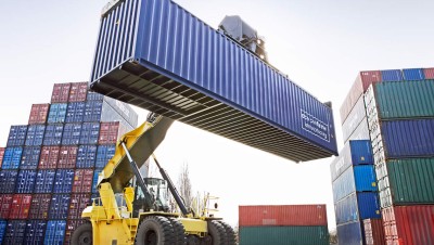 إيران تكشف حجم صادراتها لدول الجوار