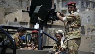 محملة بالمتفجرات.. الجيش اليمني يسقط طائرة حوثية في صعدة