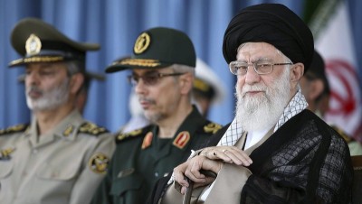 عسكريون أمريكيون يتحدثون عن سيناريو "إسقاط النظام الإيـراني"