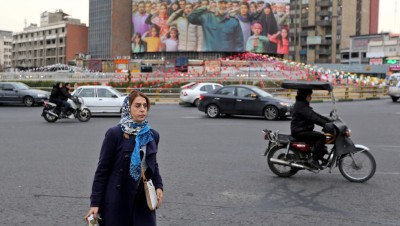 مصادر لمراسل إيـران إنسايدر: نسبة المشاركة بالانتخابات البرلمانية الإيـرانية أقل من 30%