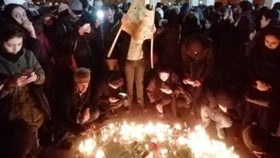 إيران.. مظاهرات تهتف ضد "خامـنئي" وتمزق صور "سليمـاني"
