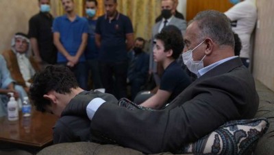 "الكاظمي" يعزي عائلة "الهاشمي" ويتعهد بالقصاص من القتلة