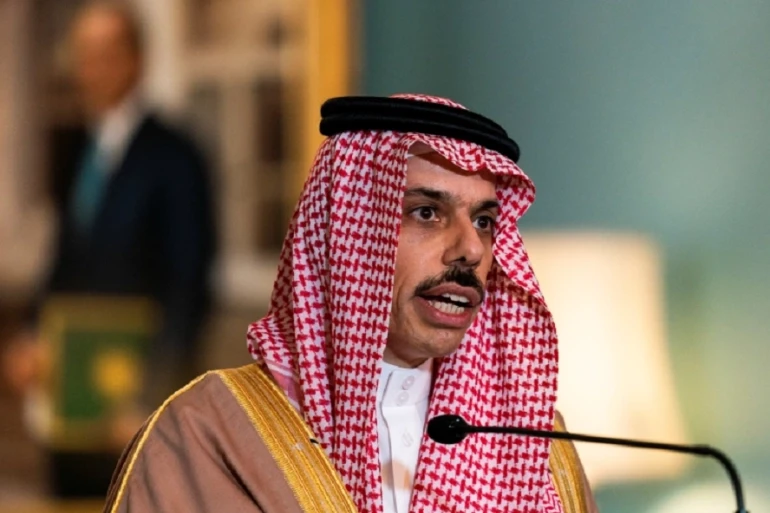 السعودية تطالب إيران بوقف مشروعها للتغيير السكاني والطائفي في سوريا