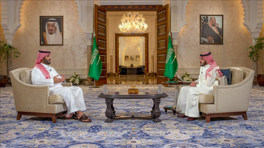 ولي العهد السعودي: نريد علاقات جيدة مع إيران وعلى الحوثيين الجلوس لطاولة المفاوضات