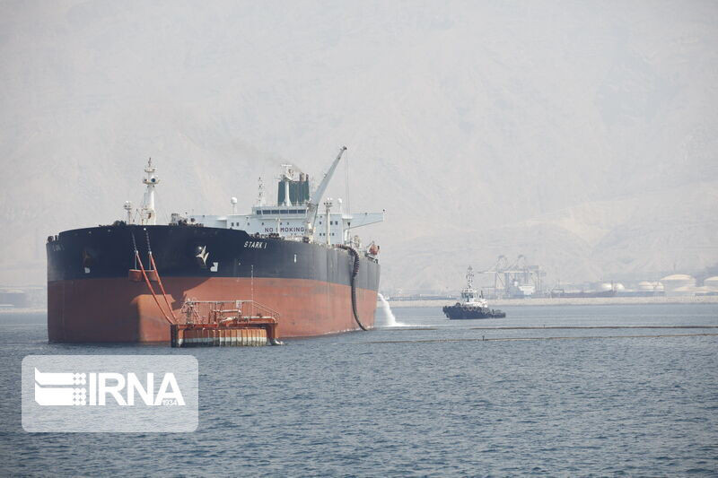 إندونيسيا تفرج عن ناقلة نفط إيرانية محتجزة
