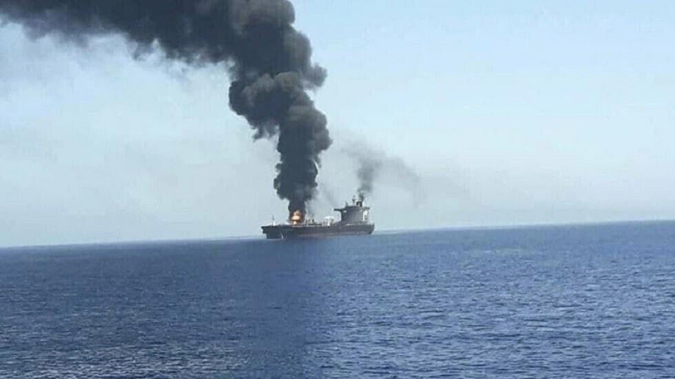 هجوم بطائرة مسيرة يستهدف سفينة شحن إسرائيلية في المحيط الهندي