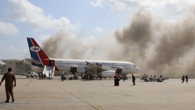 معمر الإرياني يجدد إدانة جريمة الحوثيين في عدن