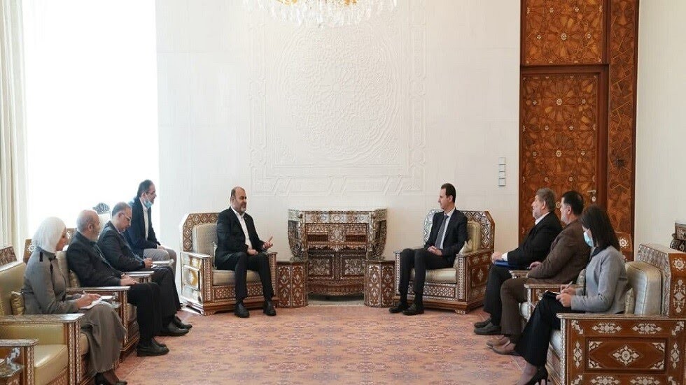 وزير إيراني يلتقي بشار الأسد.. طهران تريد الوصول للمتوسط