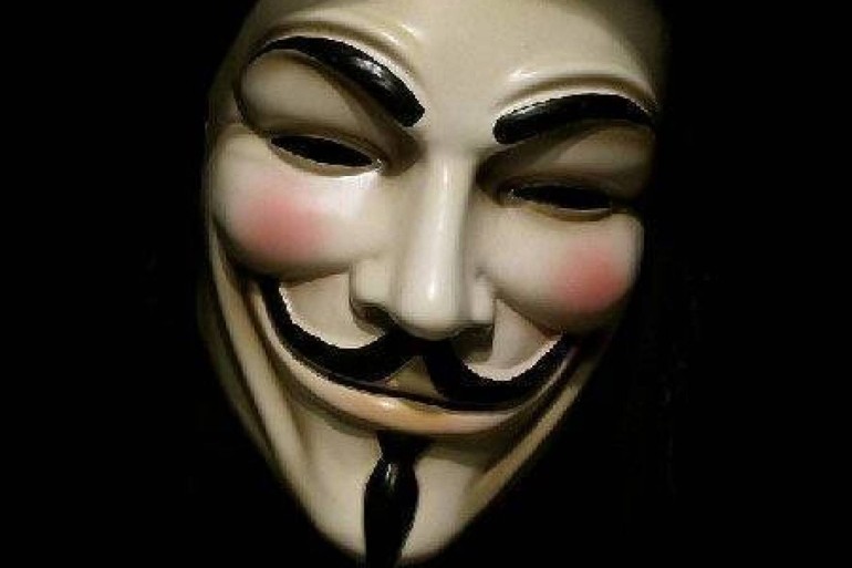 مجموعة القراصنة "أنونيموس" تهاجم مواقع إلكترونية إيرانية