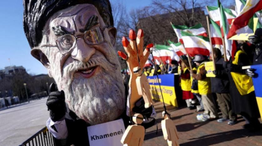 النظام الإيراني يكثّف عملياته خارج إيران للإيقاع بمعارضيه