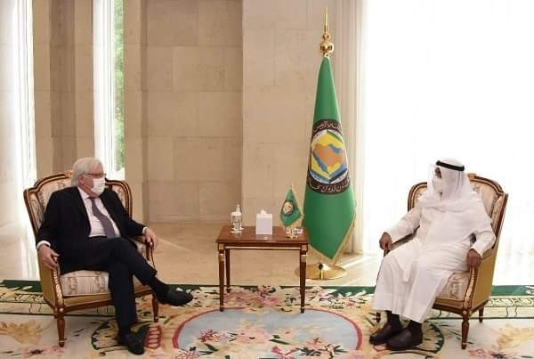 "التعاون الخليجي" يدعو إيران لـ "عدم التدخل" ويطالب الحوثيين بوقف هجماتهم