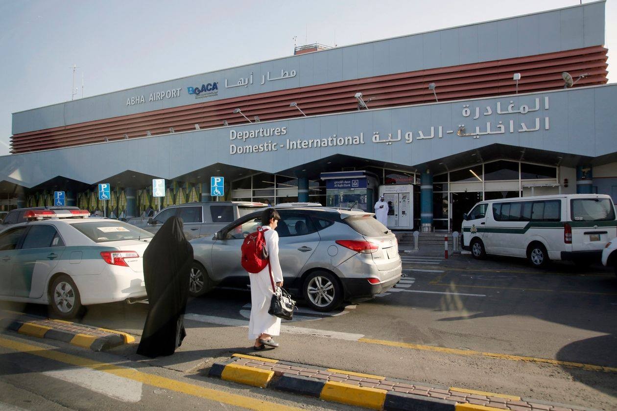 مصدرها العراق.. الكشف عن مسيرات مفخخة استهدفت المجمع الملكي في الرياض