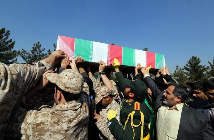 إيـران.. مصرع ضابط بـ"الحرس الثـوري" باشتباك مسلح