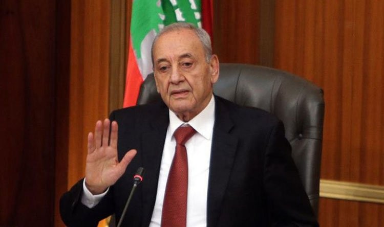 زعيم "طائفي" يربط تقدم لبنان بزوال "الطائفية"!