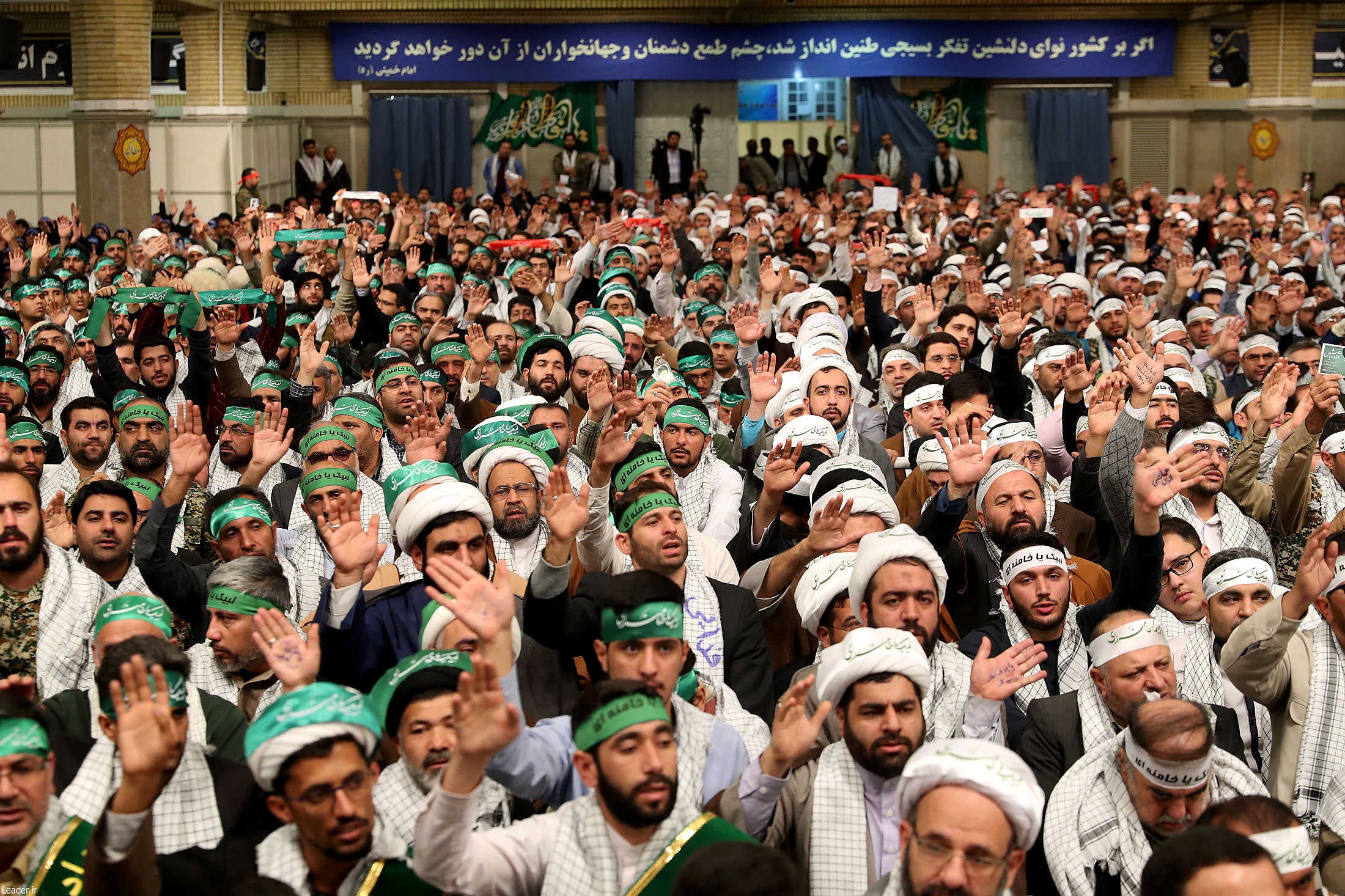 بهجوم مسلح.. مقتل قيادي وعنصر في "الباسـيج" في إيـران