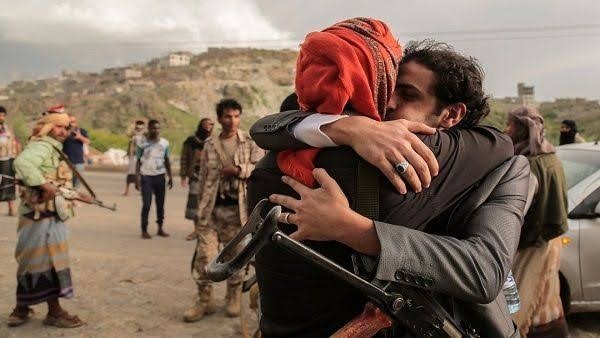 اليمن.. أكبر عملية تبادل أسرى تتواصل بين الحكومة والحوثيين