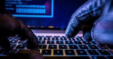 مدعون أمريكيون يتهمون إيرانيين بـ"القرصنة" الإلكترونية
