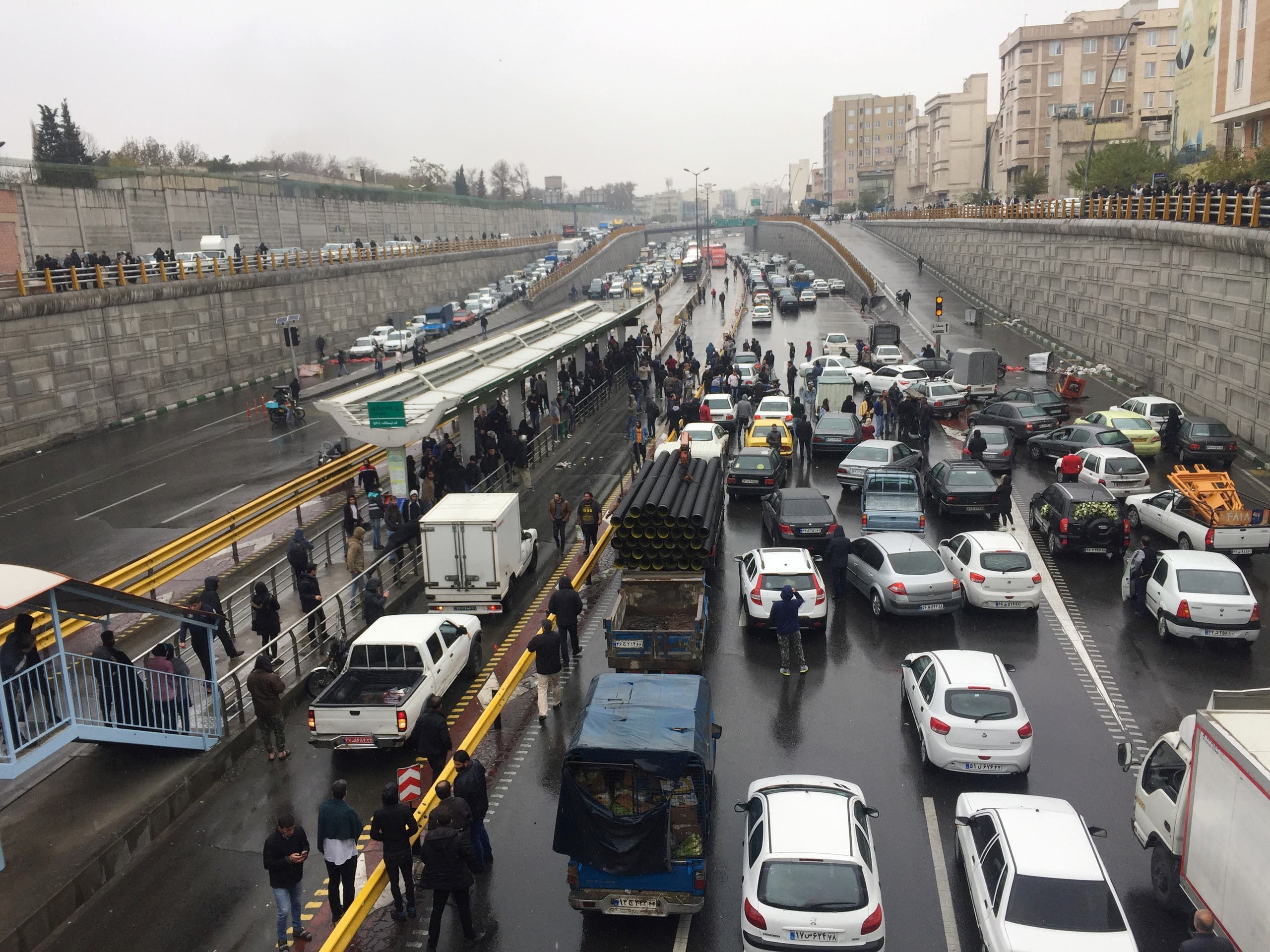 إيران.. غموض يكتنف عدد القتلى والمعتقلين في انتفاضة البنزين