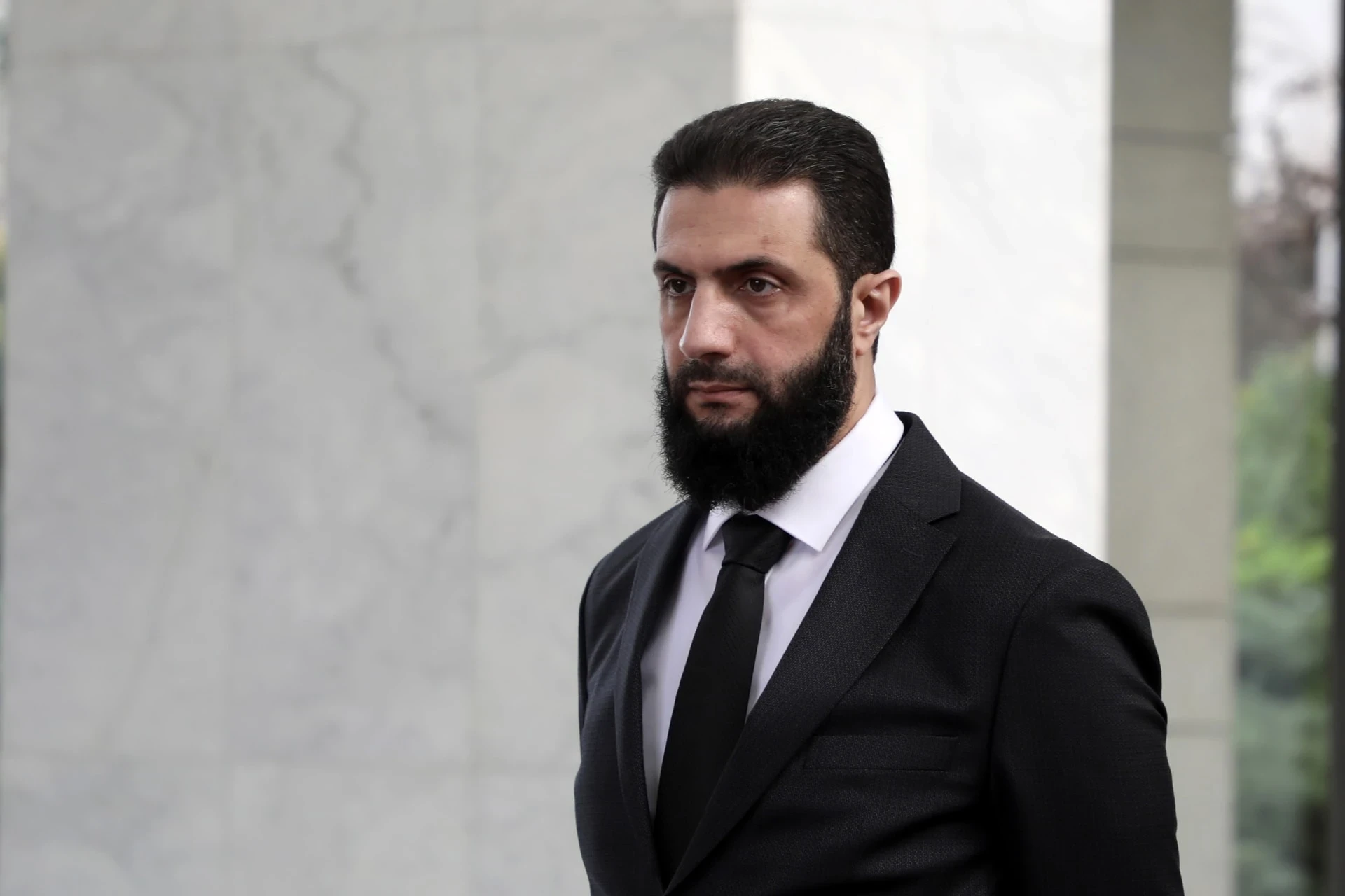 تقرير حصري: خطة إيرانية سرية لاغتيال الرئيس السوري أحمد الشرع.. تفاصيل خطيرة والجهات المتورطة